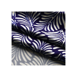 Tela Jiecai de satén elástico y chifón con impresión digital de 80 g/m², color personalizado para vestidos y camisas - Product Image 3