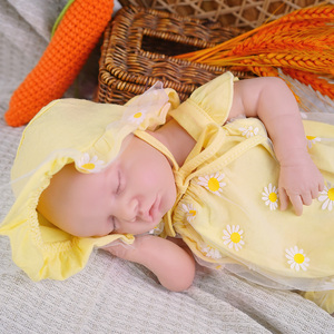 2024 détails réalistes les plus populaires bébé doux plein Silicone 46Cm 2.45Kg fille endormie Silicone bébé poupée réaliste <span class=keywords><strong>Reborn</strong></span> poupées - Product Image 2