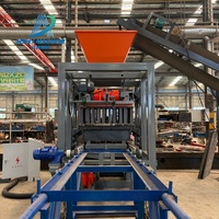 Produit promotionnel : Machine semi-automatique QT4-24 pour la fabrication de blocs de ciment et de béton en RDC