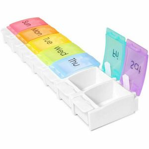 Boîte à pilules hebdomadaire à 7 compartiments en plastique avec couvercle et logo personnalisé - Product Image 2