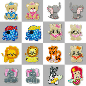 Dessin animé brodé 3D patchs paillettes grandes appliques de <span class=keywords><strong>chenille</strong></span> thermocollantes pour les vêtements de poitrine personnalisés pour enfants - Product Image 2