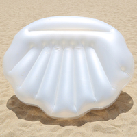 Eau flottante divertissement perle coquille flottante rangée d'eau lit gonflable chaise flottante ponton flottant personnalisé