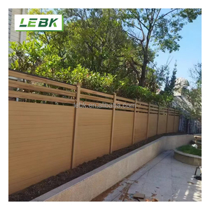 Panneaux de jardin en aluminium ignifugé imperméables WPC personnalisés Panneaux de clôture à lattes de confidentialité clôture wpc design - Product Image 2