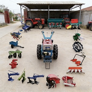 <span class=keywords><strong>Tracteur</strong></span> de pelouse avec plateau de coupe fabriqué de 54 pouces et roues anti-écrasement <span class=keywords><strong>pour</strong></span> la tonte sur <span class=keywords><strong>terrain</strong></span> accidenté - Product Image 1