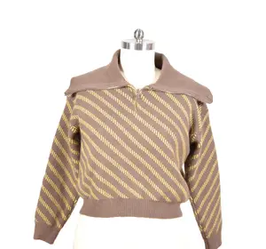 जापान शैली धारीदार लघु स्वेटर फैक्टरी थोक कस्टम नरम बुना हुआ महिलाओं के स्वेटर कोट ऊन सम्मिश्रण स्वेटर