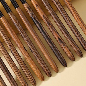 Ensemble de pinceaux à ongles avec manche en bois de santal, motif à carreaux chrysanthème, pour le dessin de motifs floraux, le liner et le mélange de gel UV dégradé - Product Image 3