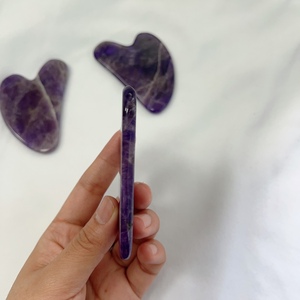 Rouleau de jade naturel violet <span class=keywords><strong>Jaderoller</strong></span>, pierre précieuse de cristal de jade, rouleau de massage facial Gua Sha avec boîte cadeau - Product Image 4