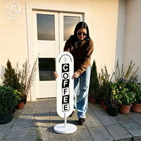 Panneau de café double face personnalisé de 150 cm en bois et métal, autoportant avec base ronde, logo imprimé UV pour café