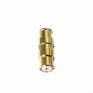 Adaptateur de prise femelle à femelle <span class=keywords><strong>ASMP</strong></span> haute puissance carte en alliage laiton/Kovar à carte jusqu'à 26.5GHz connecteurs coaxiaux (RF) - Product Image 1