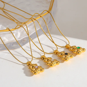 Collier pendentif vintage élégant pour femme en acier inoxydable plaqué or 18 carats avec zircon, chaîne serpent, accessoire tendance - Product Image 3