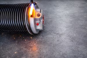 Ressort de torsion robuste en acier au carbone, faible entretien, pour porte industrielle, en acier haute teneur en carbone. - Product Image 2