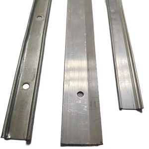 エッジまたは垂直パラペット壁ターミネーションアルミニウム屋根用2mm厚アルミニウム鋼ターミネーションバー - Product Image 1