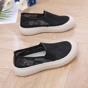 Scarpe da Donna in Pizzo OEM/ODM, Slip-on Traspiranti ed Eleganti per Uso Quotidiano - Product Image 3