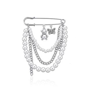 Fashion Brooches Pearl Chain With Butterfly Charm Zinc Alloy Women's Party Accessory - Product Image 5