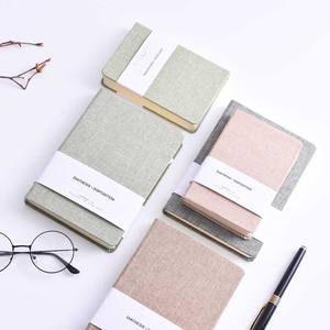 Nouveau design, journal de gratitude de luxe, impression personnalisée, couverture en tissu de lin rigide A5, carnet - Product Image 1