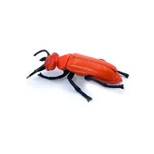 Fauna selvatica realistica di alta qualità in PVC in plastica con Figure di animali giocattoli realistici eco-friendly Anima Red Back Knife vanga giocattoli Catalpa