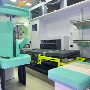 รถพยาบาลฉุกเฉินไฟฟ้าล้วน IVEC0 แบบตู้โดยสารพร้อมระบบช่วยชีวิตขั้นพื้นฐาน - Product Image 5