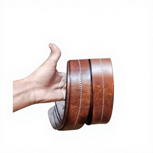 Ceinture de fête pour homme en cuir de vache véritable de qualité supérieure avec boucle carrée en acier – Durable, largeur et longueur personnalisables, fabriquée à Uttar Pradesh - Product Image 5