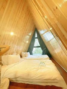 <span class=keywords><strong>Villa</strong></span> prefabbricata in legno di lusso moderno con piccolo Design ecologico impermeabile a basso costo struttura in acciaio e casa triangolo - Product Image 5