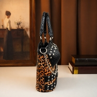 Sac à main de luxe de créateur pour femme, forme corset, motif léopard, clouté, avec poignée supérieure, porté épaule et bandoulière