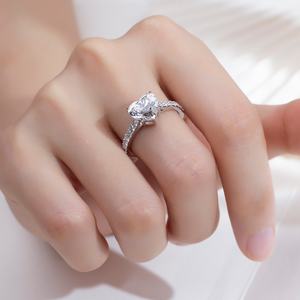 Messi Gems MSR-1814 Or blanc 18 carats Forme de cœur Diamant Bijoux pour femmes - Product Image 5