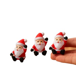 Figura de Santa Claus Pintada a Mano en Resina, Decoración Navideña, Adorno Festivo de Dibujos Animados para Regalo y Decoración del Hogar - Product Image 2