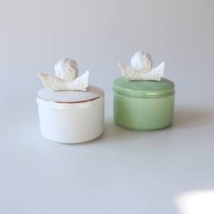 Керамическая урна-памятник «Ангел-Керуб» для домашних животных или близких - Product Image 2