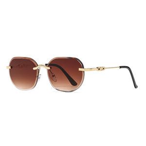 Nuevas Gafas de Sol de Diseño sin Marco con Bordes Biselados, Metálicas, UV400, para Mujer, Estilo Europeo, Tipo 3 - Product Image 5