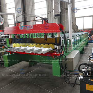 Machine à tôles de <span class=keywords><strong>toiture</strong></span> certifiée CE, formage de <span class=keywords><strong>tuiles</strong></span> de <span class=keywords><strong>toiture</strong></span> trapézoïdales, équipement de découpe hydraulique <span class=keywords><strong>pour</strong></span> la fabrication de toitures - Product Image 3