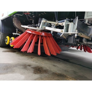 Camión barredor de calles Isuzu de 8, 10 y 12 toneladas con aspiración de polvo para limpieza de carreteras - Product Image 5