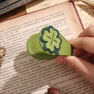 New Style Flower Magnetic <b>Bookmark</b> Reading Page Clip Handmade Stitched Reading Accessory for Writers Student Gift - Product Image 4
