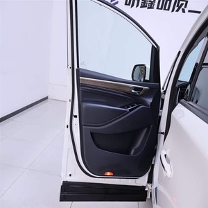 Trumpchi M8 Master Series 390T Luxury MPV 2.0T 7 Posti Automatico Business Van LHD Usato 2023 - Product Image 5