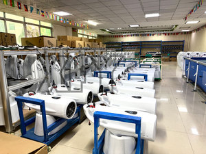 เจ็ทบอร์ดเซิร์ฟบอร์ดสกูตเตอร์น้ำแบบใช้ได้สองรูปแบบสำหรับธุรกิจ B2B พร้อมเครื่องยนต์ขับเคลื่อนและได้รับมาตรฐาน CE - Product Image 1