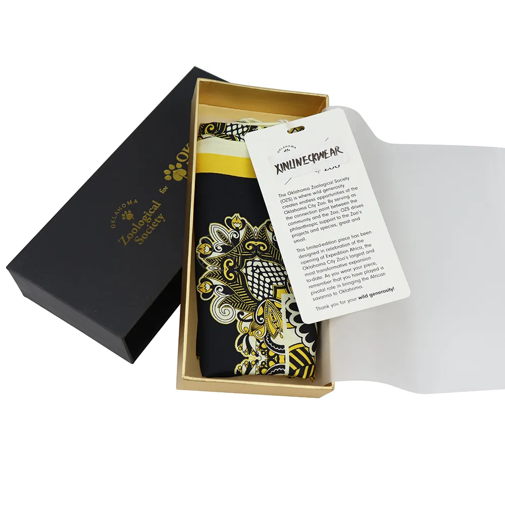 Gift Box Pure Silk Black Gold Zoo Animal Paisley Quadrado Lenço Personalizado Impresso Lenços para Atacado