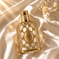 Flacon de parfum en verre facetté de style arabe élégant, en gros, avec capuchon en bois, haut de gamme, antique, sculpté, avec pulvérisateur à brume fine