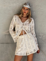 Ensemble de shorts tricotés décontractés pour femmes personnalisés cardigan à lacets chemisier style paresseux long short de plage en tulle évidé costume