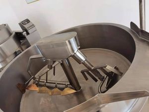 <span class=keywords><strong>Bollitore</strong></span> industriale automatico con rivestimento a vapore sottovuoto con miscelatore - Product Image 2