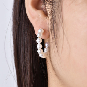 Boucles d'oreilles clous en forme de C avec perles, 25 mm, qualité AAA, acier doré, pour usage quotidien, bijoux pour femmes - Product Image 2