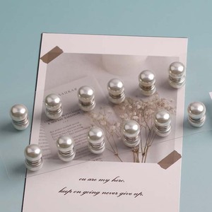 Pesas Magnéticas para Velos de Novia, Cierres a Prueba de Viento para Sujetar Velos Largos, Accesorios de Boda Premium, Pendientes Magnéticos de Perlas - Product Image 4