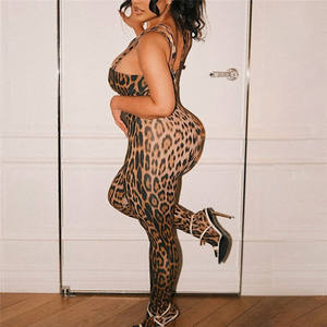 ชุดจั๊มสูทบอดี้สูทผู้หญิงแบบไม่มีสาย ไร้แขน ทรงเซ็กซี่ มีฟองน้ำเสริมทรง ช่วงฤดูร้อน กระชับสัดส่วน ยืดหยุ่น - Product Image 2