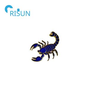 Fabrication personnalisée émail or scorpion épingle insigne toxique désert scorpion épinglette bijoux cadeaux animaux mer nourriture broche broche - Product Image 3