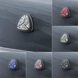 Crochet de voiture personnalisé à coller, type créatif et pratique pour la rangée avant, crochet multifonctionnel mignon incrusté de diamants pour dossier de siège de voiture - Product Image 2