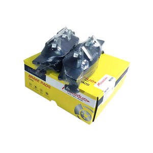 Plaquettes de frein avant pour <span class=keywords><strong>voiture</strong></span> M2103 D1818 3501500SY03 3501180AP02 1884555 2241923 pour Ford AITO M7 WEY Lincoln Changan CS95 Haval H7L - Product Image 2