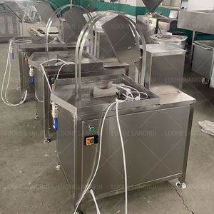 Máquina industrial automática <span class=keywords><strong>de</strong></span> extracción <span class=keywords><strong>de</strong></span> agua <span class=keywords><strong>de</strong></span> división <span class=keywords><strong>de</strong></span> <span class=keywords><strong>coco</strong></span>, utilizada para el procesamiento por lotes y la producción <span class=keywords><strong>de</strong></span> Cocos - Product Image 5