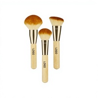 Ensemble de pinceaux de maquillage en bambou écologiques avec logo personnalisé, 18 pièces, poils synthétiques doux, végan, professionnel, kit de pinceaux pour le visage et le correcteur
