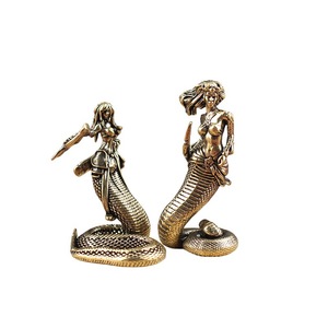 Figura de Medusa de Latón, Bañada en Oro, Serpiente 3D, Adorno de Escritorio para Decoración del Hogar - Product Image 5