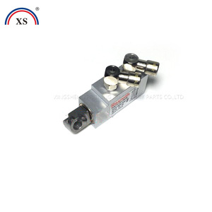 Válvula de control direccional Rexroth F4.334.036/03 1/4 pulgada 700 bar 10 L/min para máquina de impresión - Product Image 3