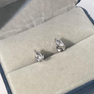 ต่างหูแบบติดหูทรงมาร์ควิส ประดับเพชรซิคอน ชุบทองเหลือง ดีไซน์คลาสสิก เรียบหรู ทันสมัย สำหรับผู้หญิง จาก Tianyu Gems - Product Image 4