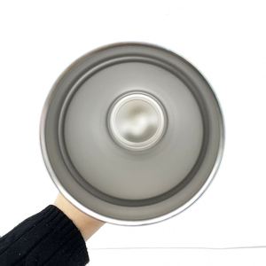 Nouvelle Arrivée US : Tasse à Café Isotherme 20oz Rouge Poudré et Vert avec Couvercle Magnétique pour Noël, Motif Laser - Product Image 5