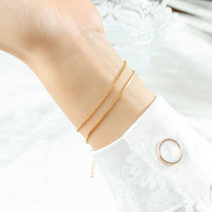 Pulsera de Cadena de Serpiente Plana de Doble Capa Estilo Europeo Americano, Clásica, Chapada en Oro, de Acero Inoxidable, con Cuentas de Arroz, Doble Capa - Product Image 2